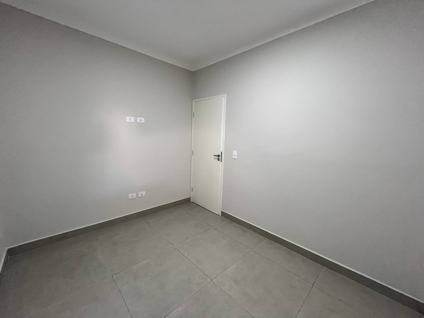 Casa à venda com 3 quartos, 75m² - Foto 18