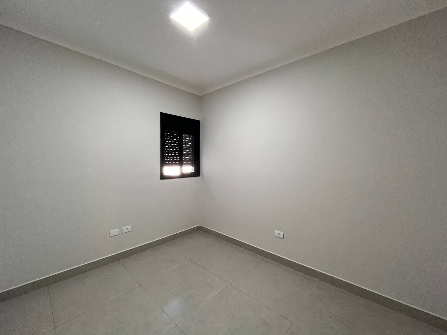 Casa à venda com 3 quartos, 75m² - Foto 13