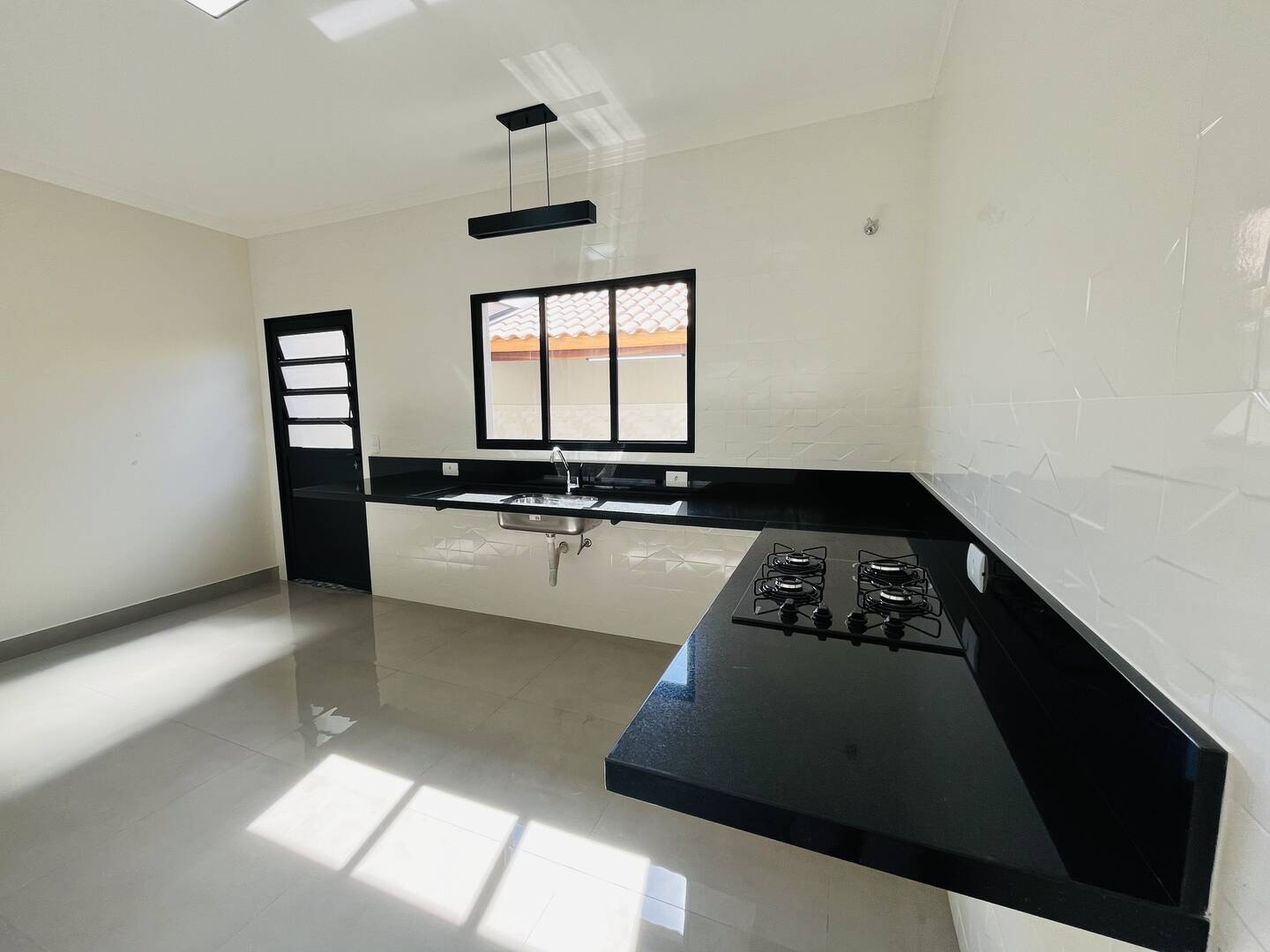 Casa à venda com 3 quartos, 118m² - Foto 19