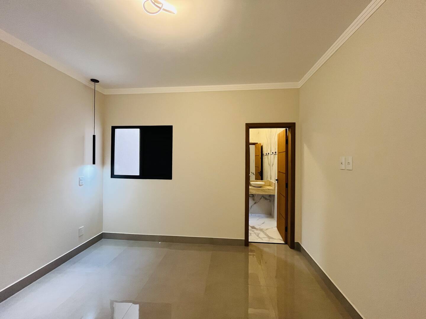 Casa à venda com 3 quartos, 118m² - Foto 13