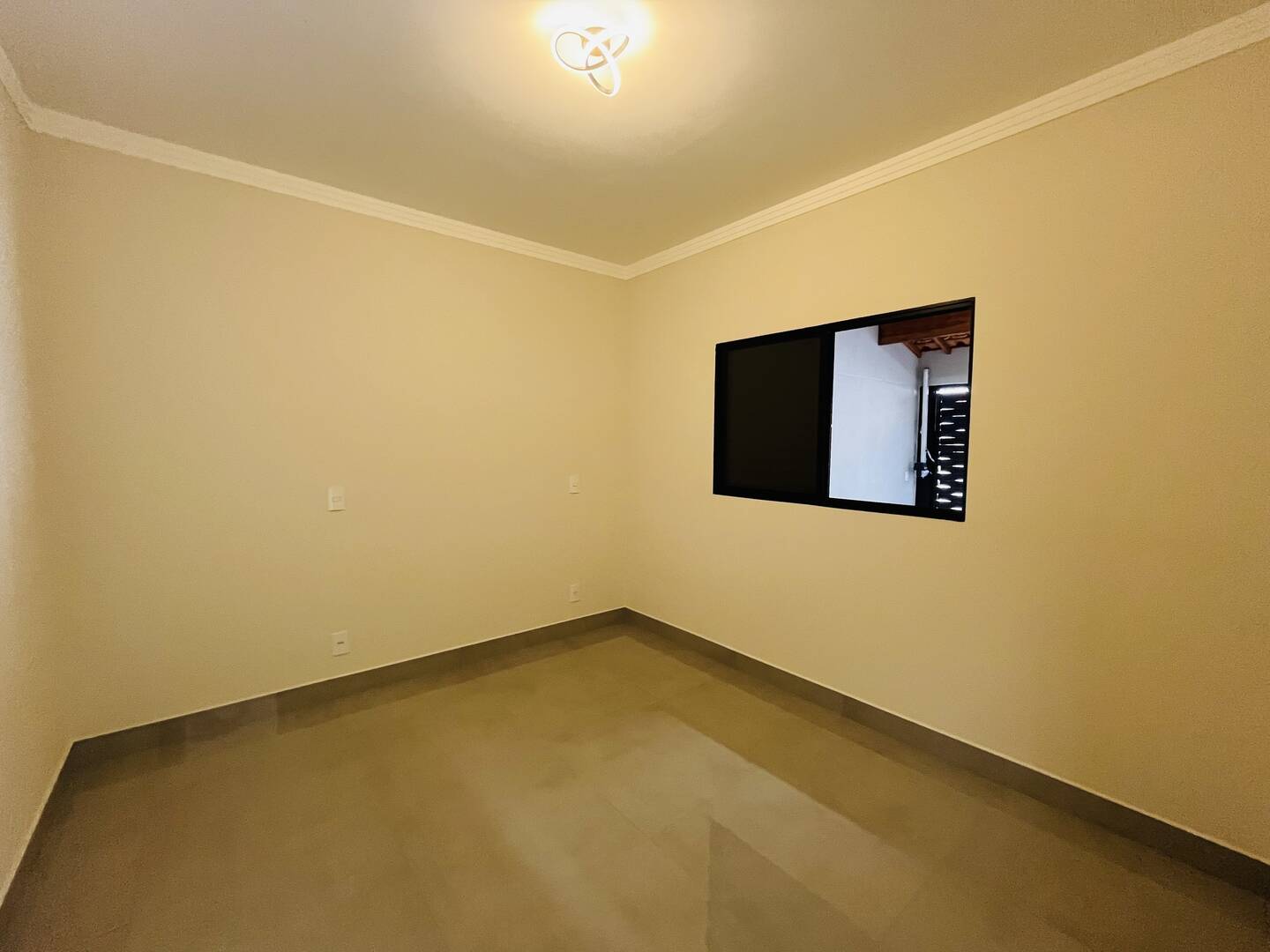 Casa à venda com 3 quartos, 118m² - Foto 10