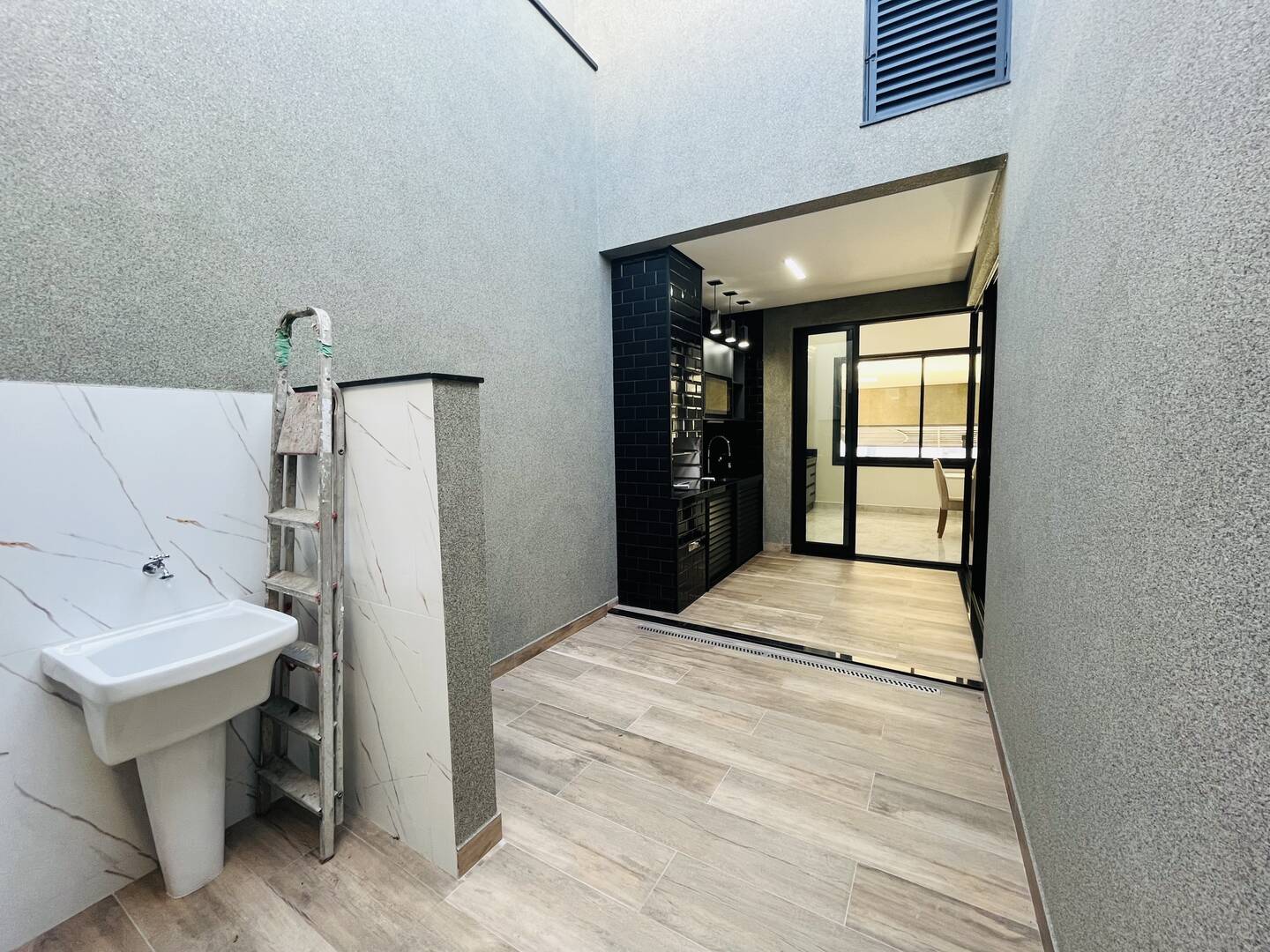 Casa à venda com 3 quartos, 120m² - Foto 18