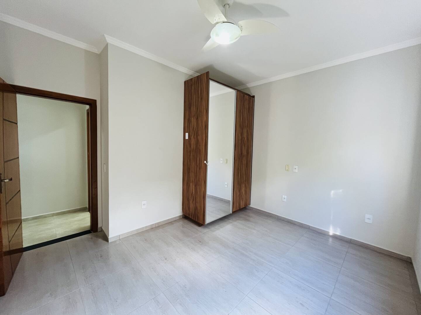 Casa à venda com 3 quartos, 202m² - Foto 17