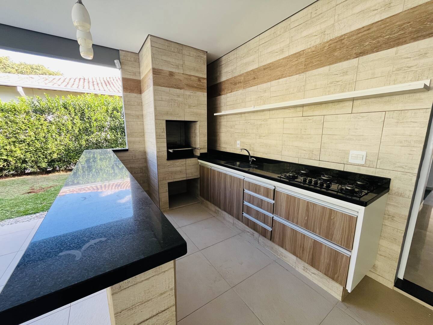 Casa à venda com 3 quartos, 202m² - Foto 31