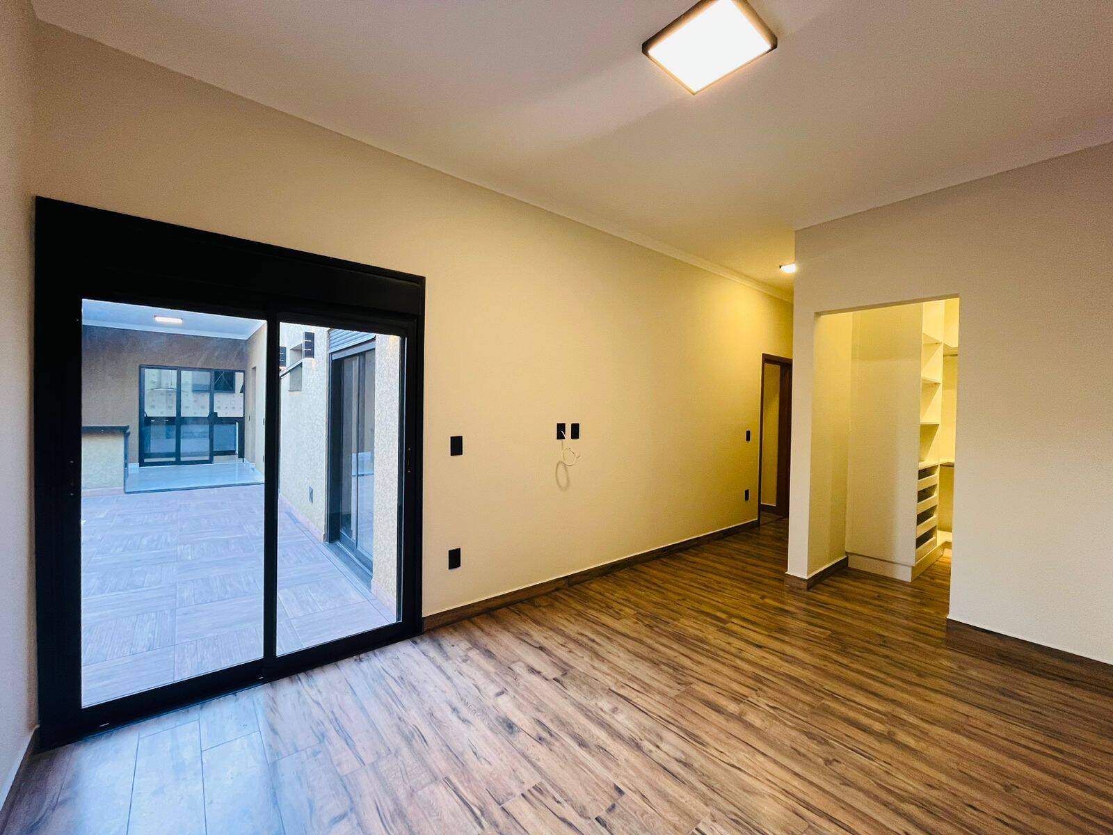 Casa à venda com 3 quartos, 200m² - Foto 24