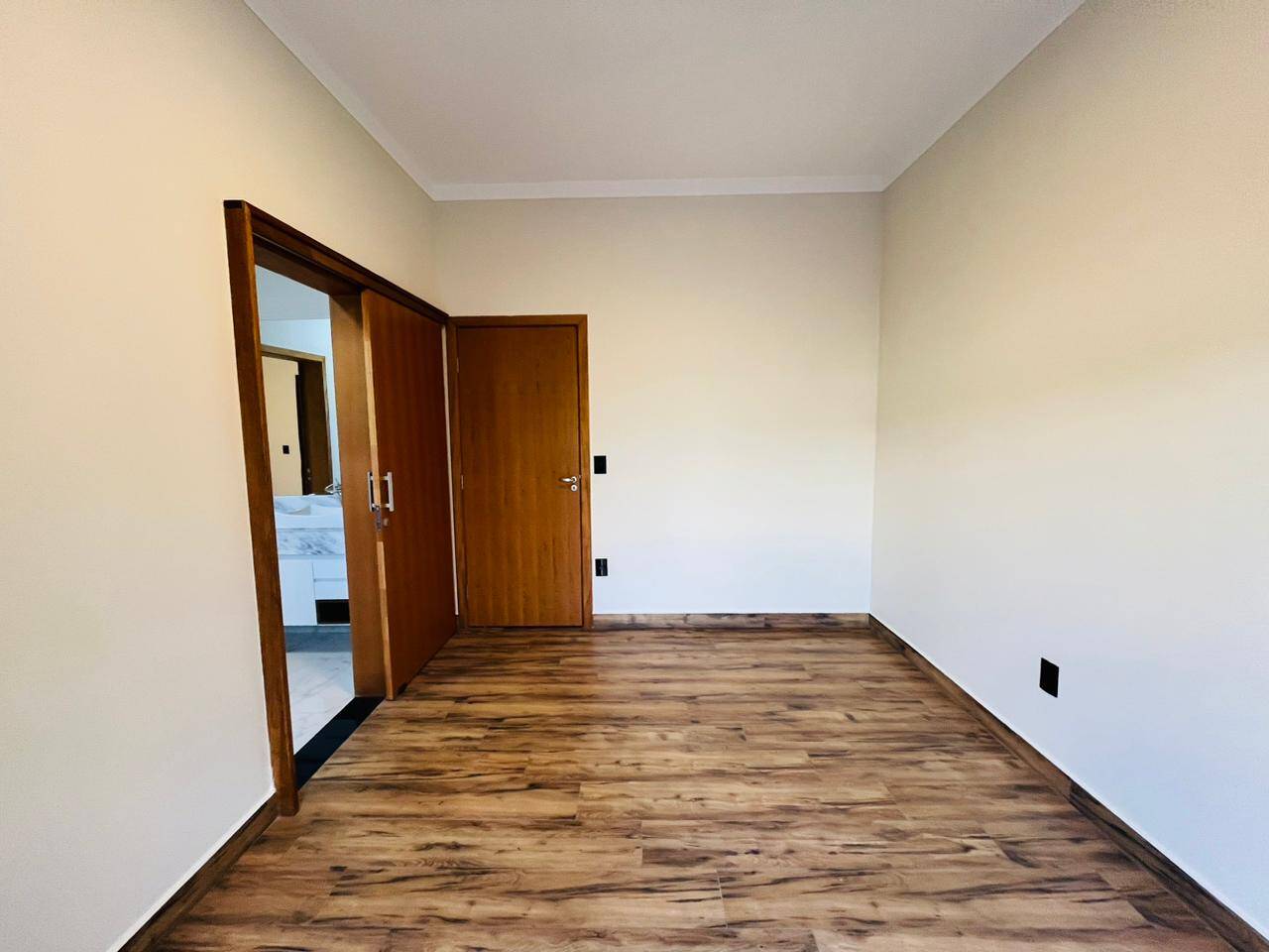 Casa à venda com 3 quartos, 200m² - Foto 20