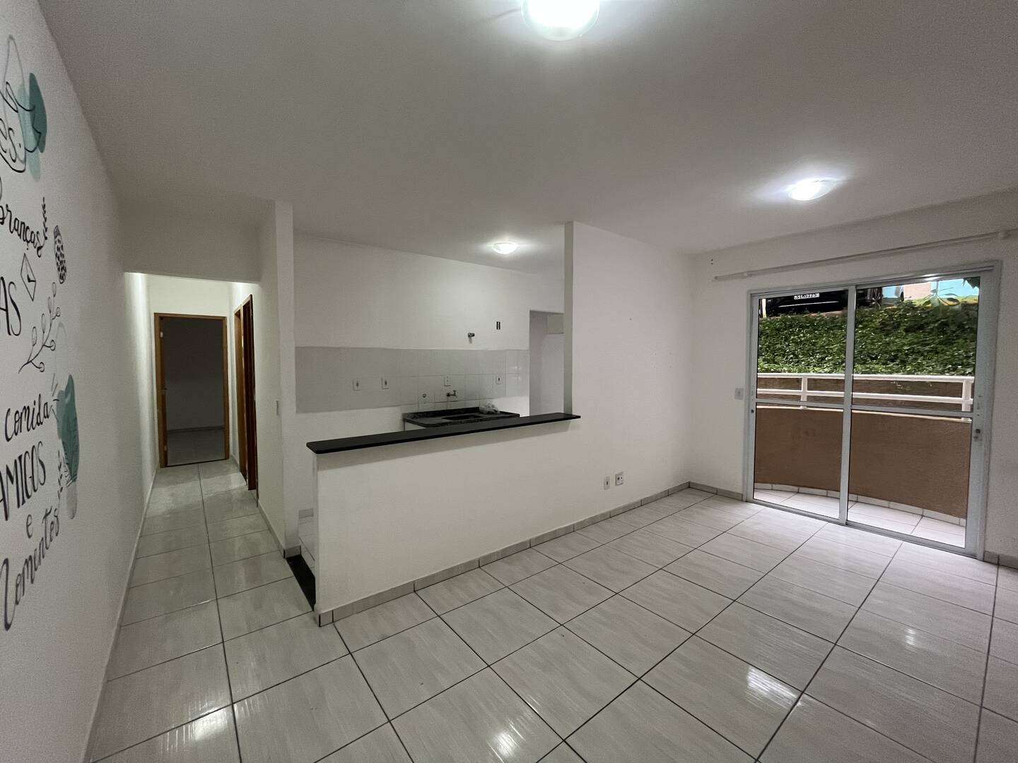 Apartamento à venda com 2 quartos, 54m² - Foto 1