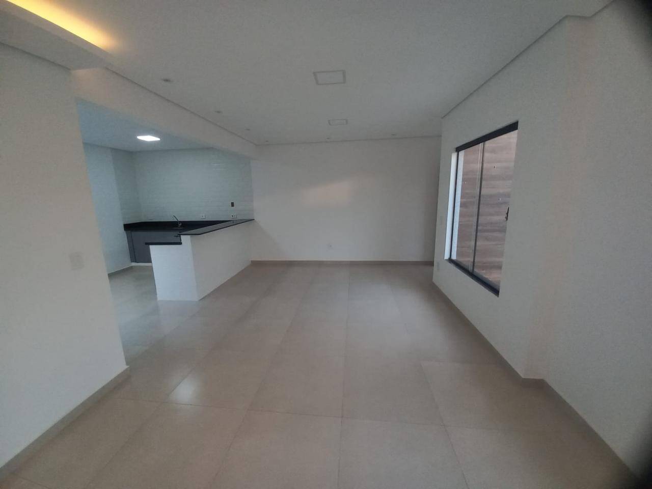 Casa à venda com 3 quartos, 90m² - Foto 5