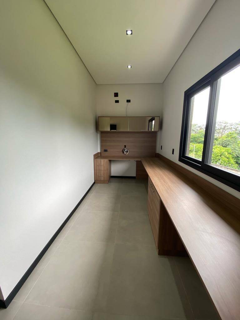 Casa à venda com 4 quartos, 350m² - Foto 13