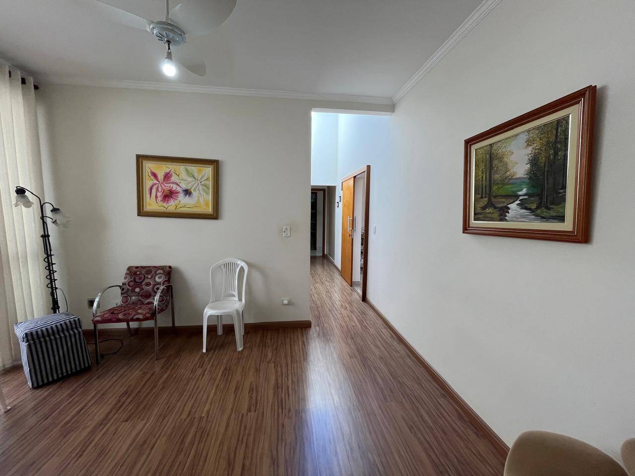 Casa à venda com 3 quartos, 230m² - Foto 15