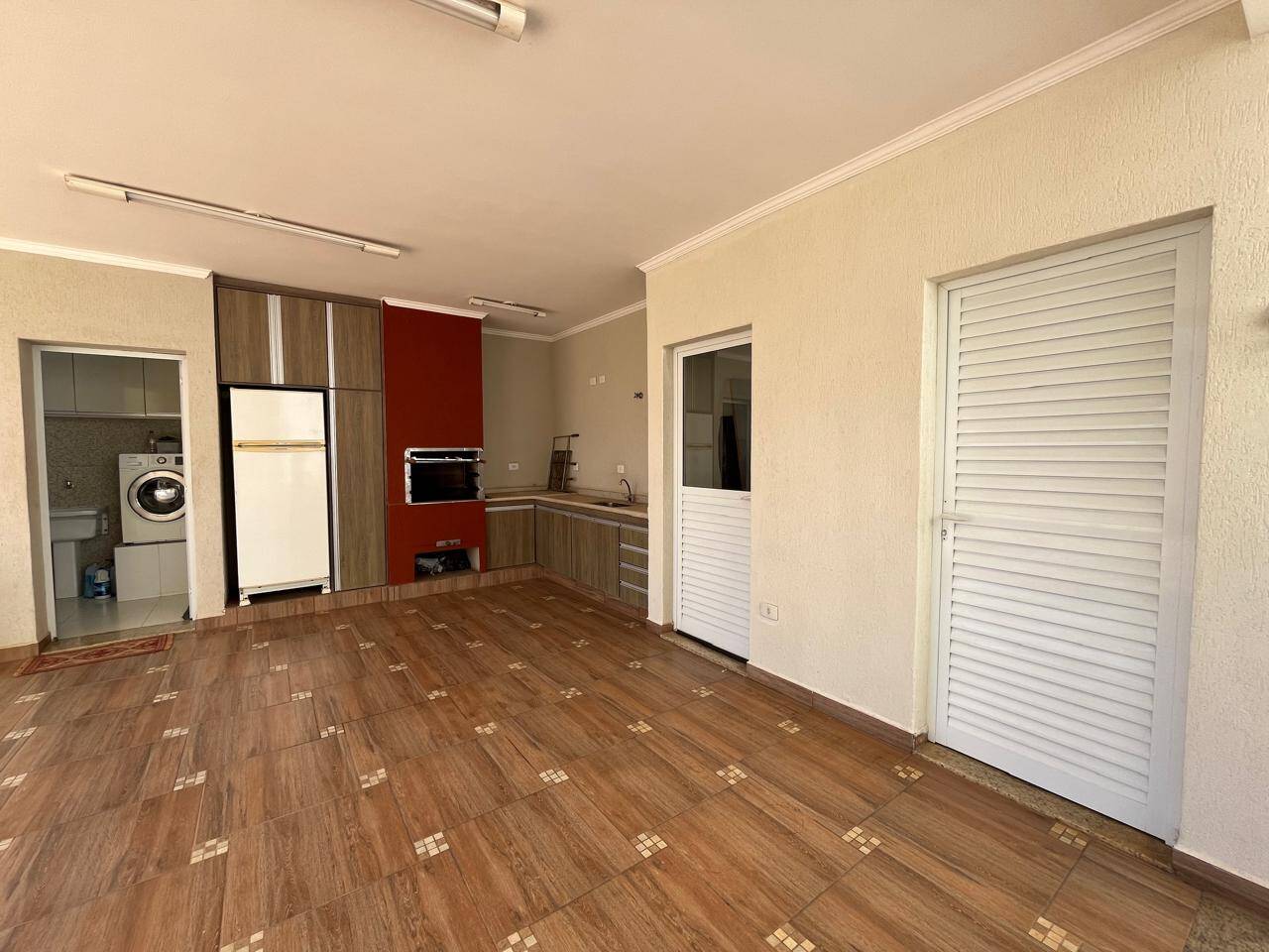 Casa à venda com 3 quartos, 230m² - Foto 21