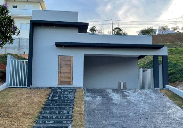 Casa à venda com 3 quartos, 140m² - Foto 2