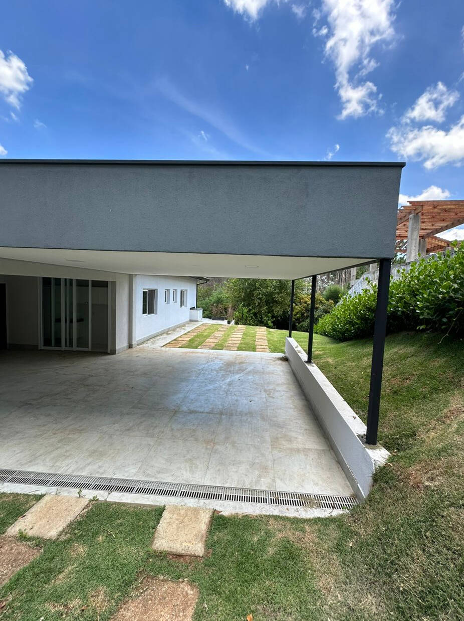 Casa à venda com 5 quartos, 338m² - Foto 29