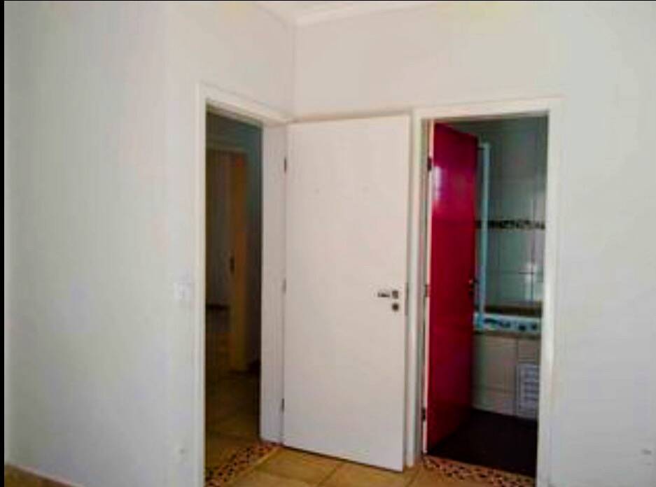 Casa para alugar com 2 quartos, 140m² - Foto 17