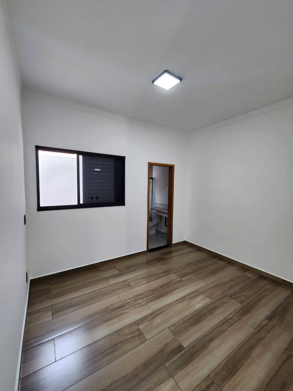 Casa à venda com 3 quartos, 88m² - Foto 12