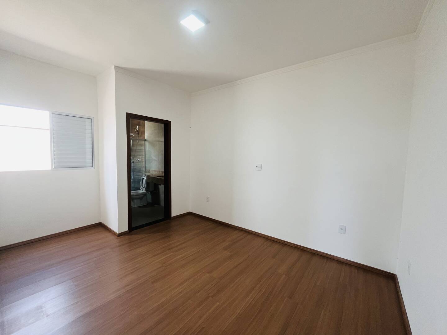 Casa à venda com 3 quartos, 118m² - Foto 17