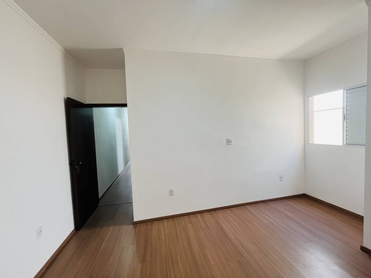 Casa à venda com 3 quartos, 118m² - Foto 14