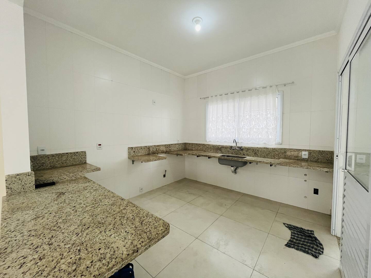 Casa à venda com 3 quartos, 120m² - Foto 8