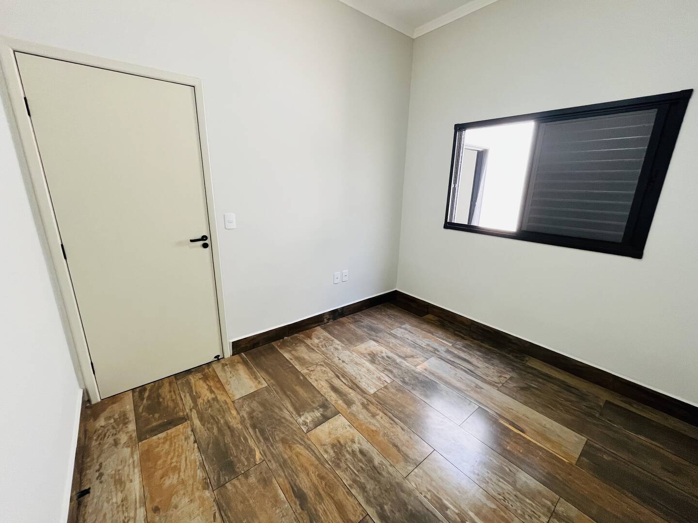 Casa à venda com 3 quartos, 95m² - Foto 17