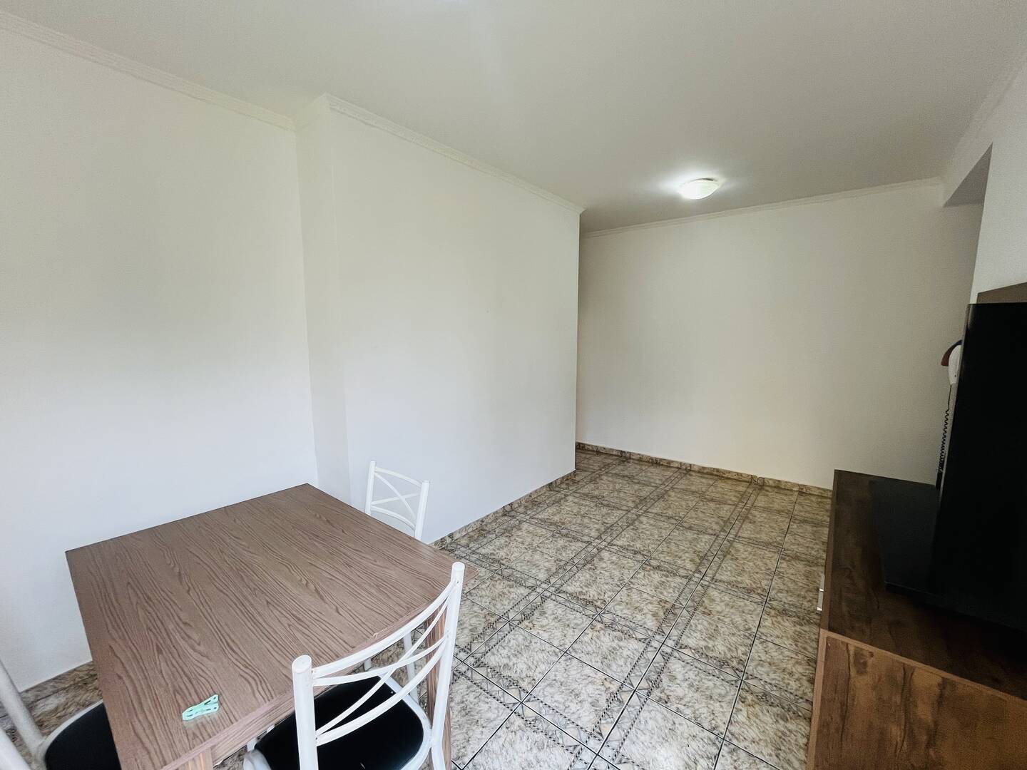 Casa para alugar com 2 quartos, 52m² - Foto 4