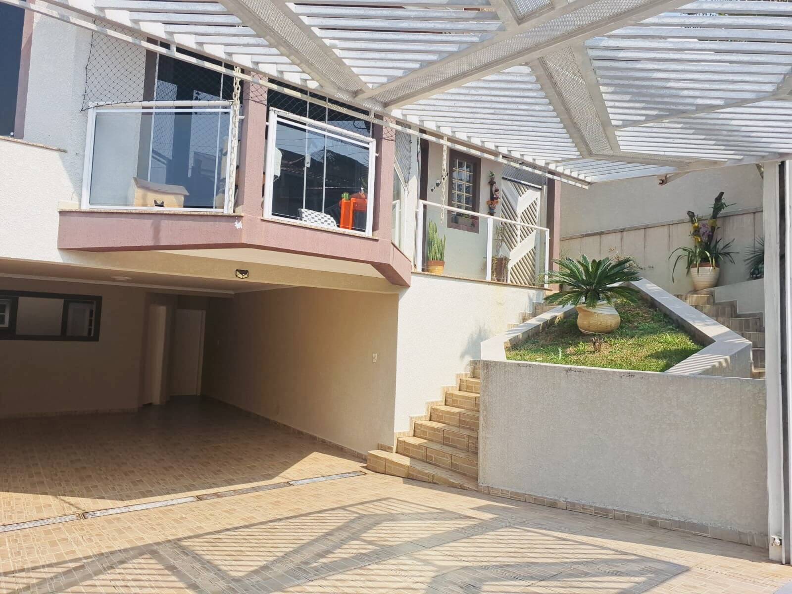 Casa à venda com 4 quartos, 190m² - Foto 3