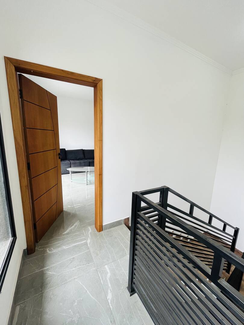 Casa à venda com 3 quartos, 121m² - Foto 6