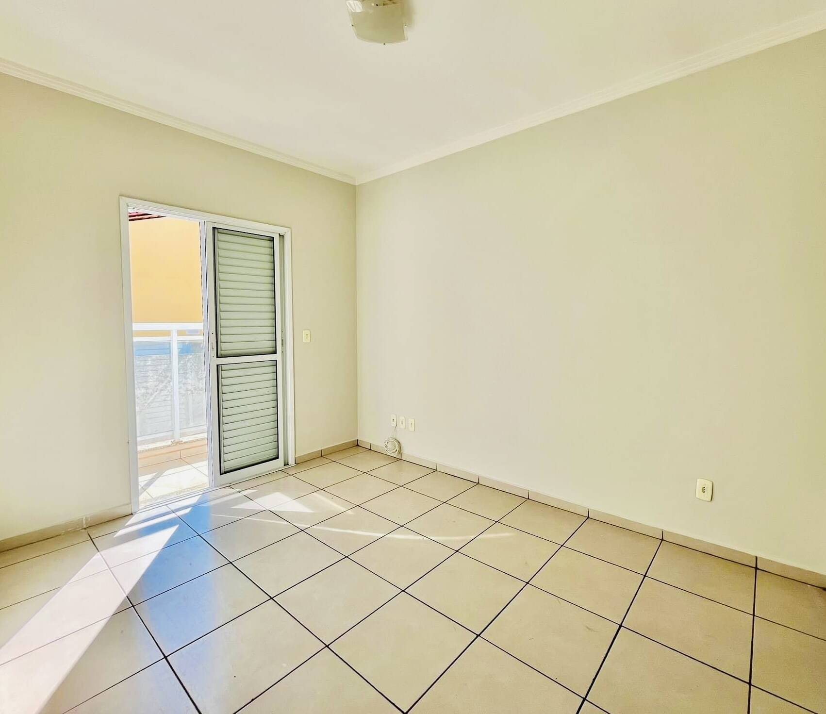 Apartamento à venda e aluguel com 2 quartos, 69m² - Foto 9