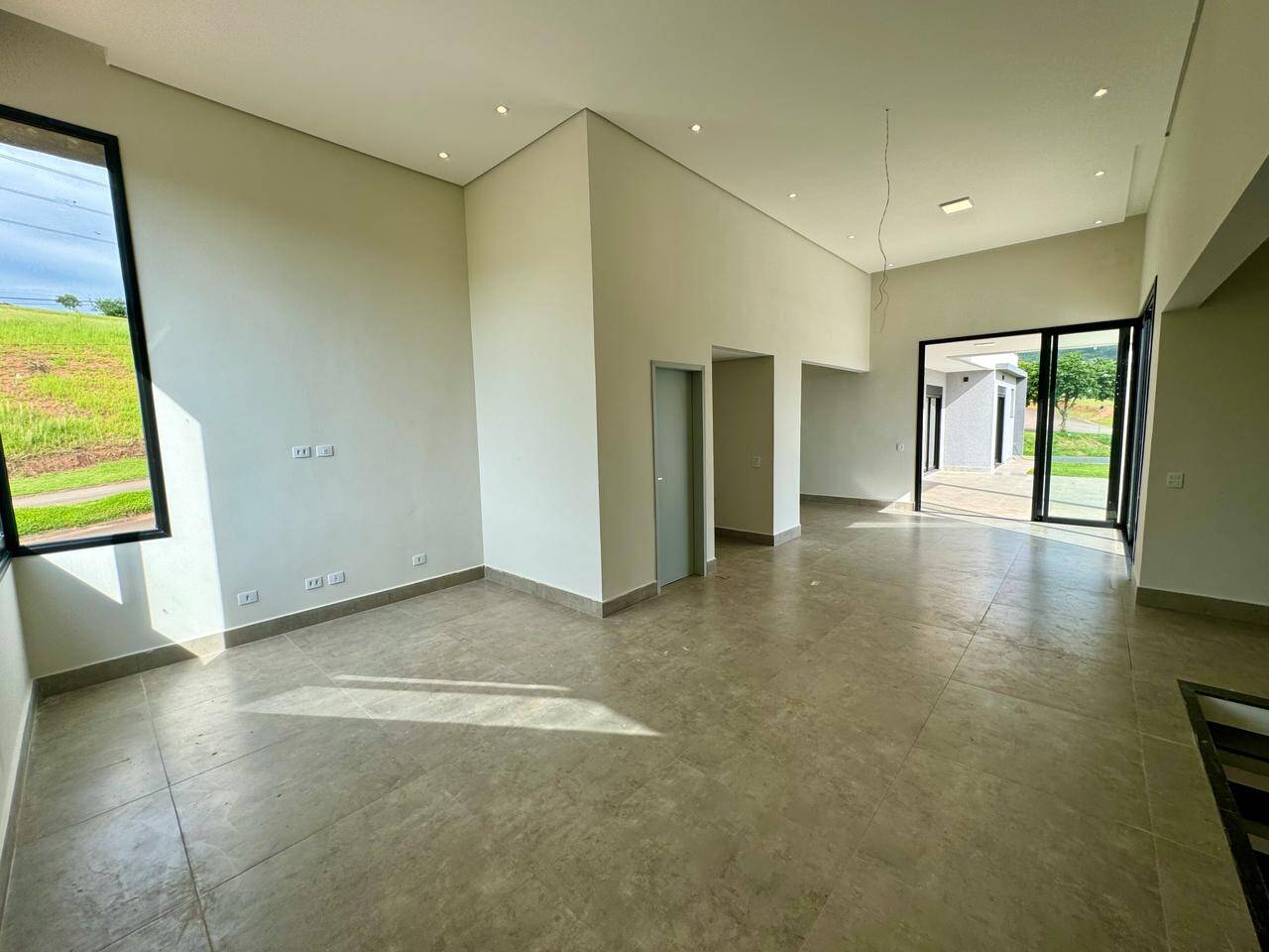 Casa à venda com 3 quartos, 217m² - Foto 17