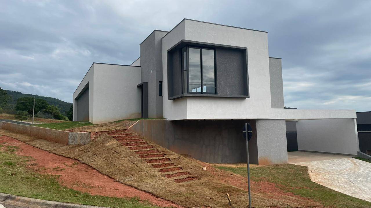 Casa à venda com 3 quartos, 217m² - Foto 32