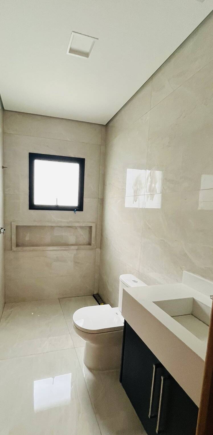 Casa à venda com 3 quartos, 200m² - Foto 7