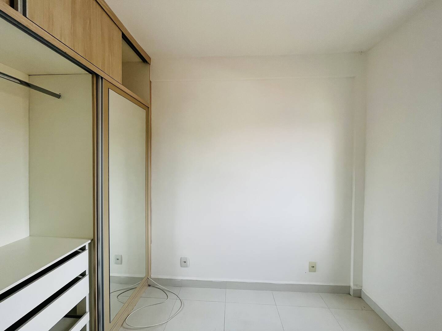 Apartamento à venda e aluguel com 2 quartos, 48m² - Foto 11