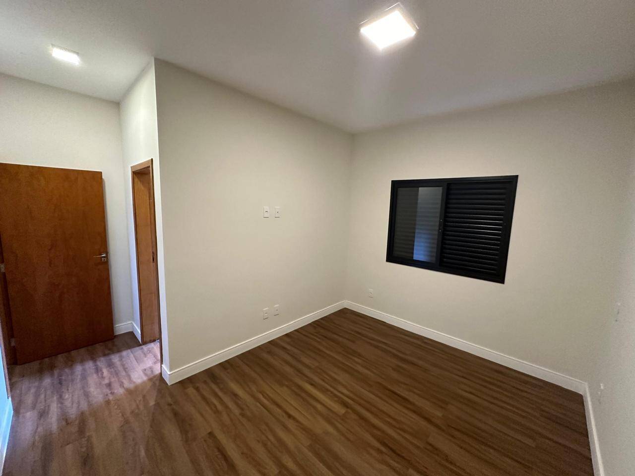 Casa à venda com 3 quartos, 173m² - Foto 16