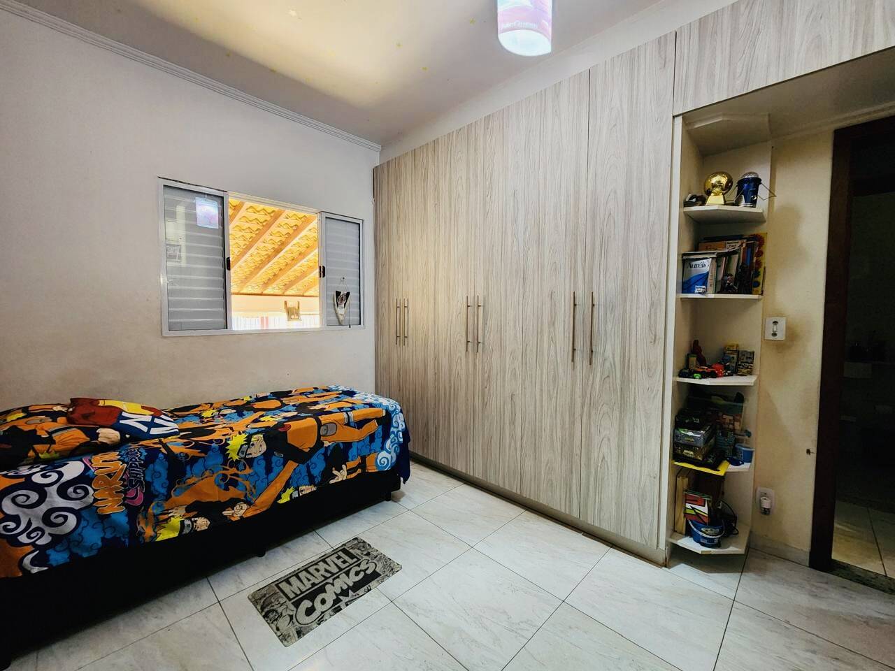 Casa à venda com 3 quartos, 98m² - Foto 11