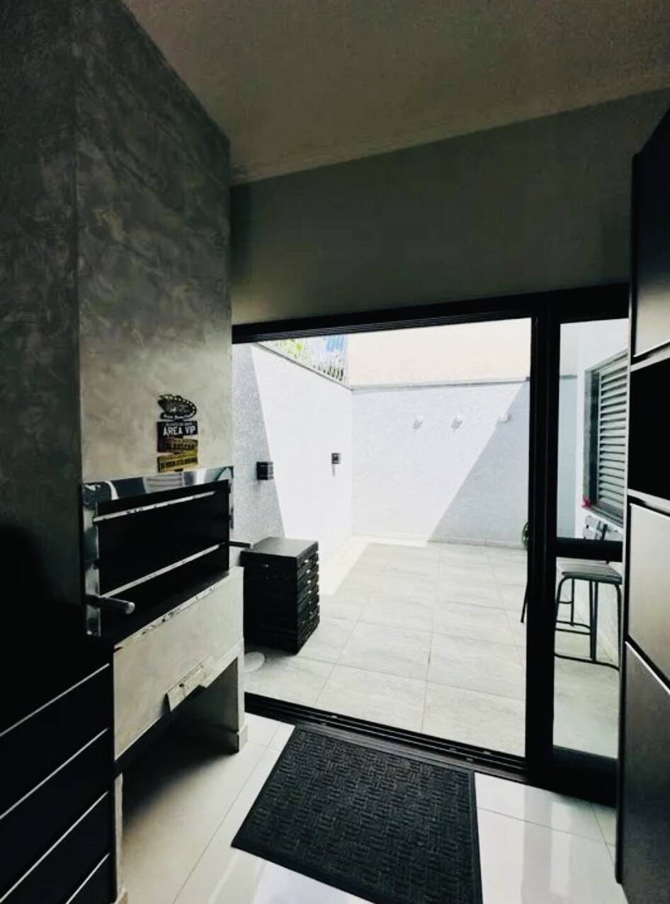 Casa à venda com 3 quartos, 123m² - Foto 9