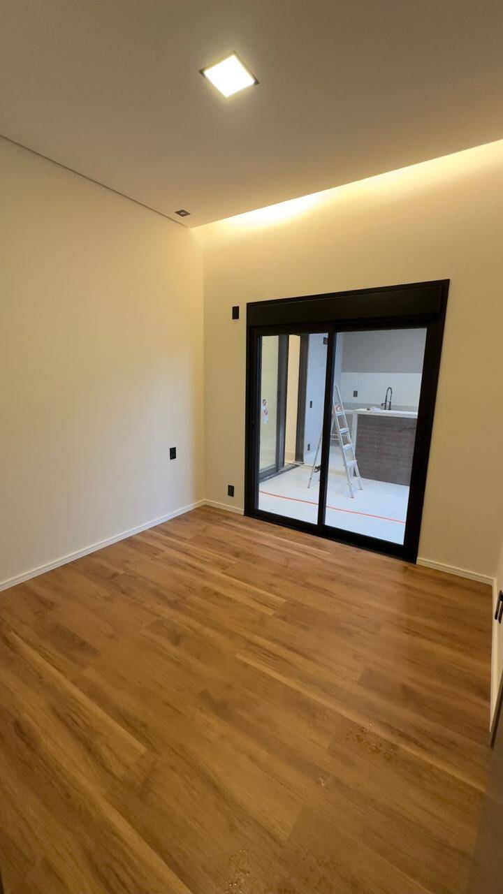 Casa à venda com 3 quartos, 194m² - Foto 9