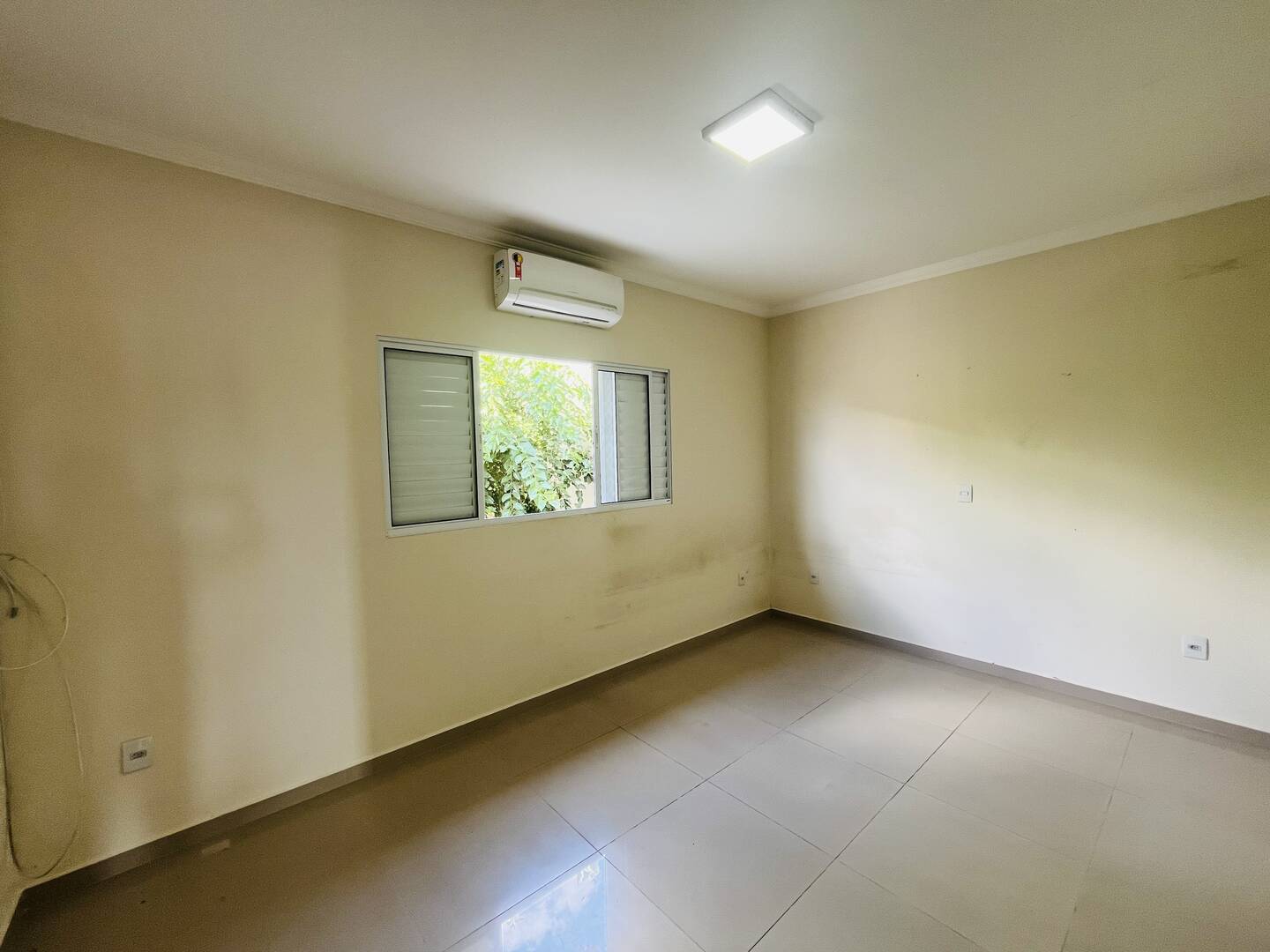 Casa à venda com 3 quartos, 150m² - Foto 9