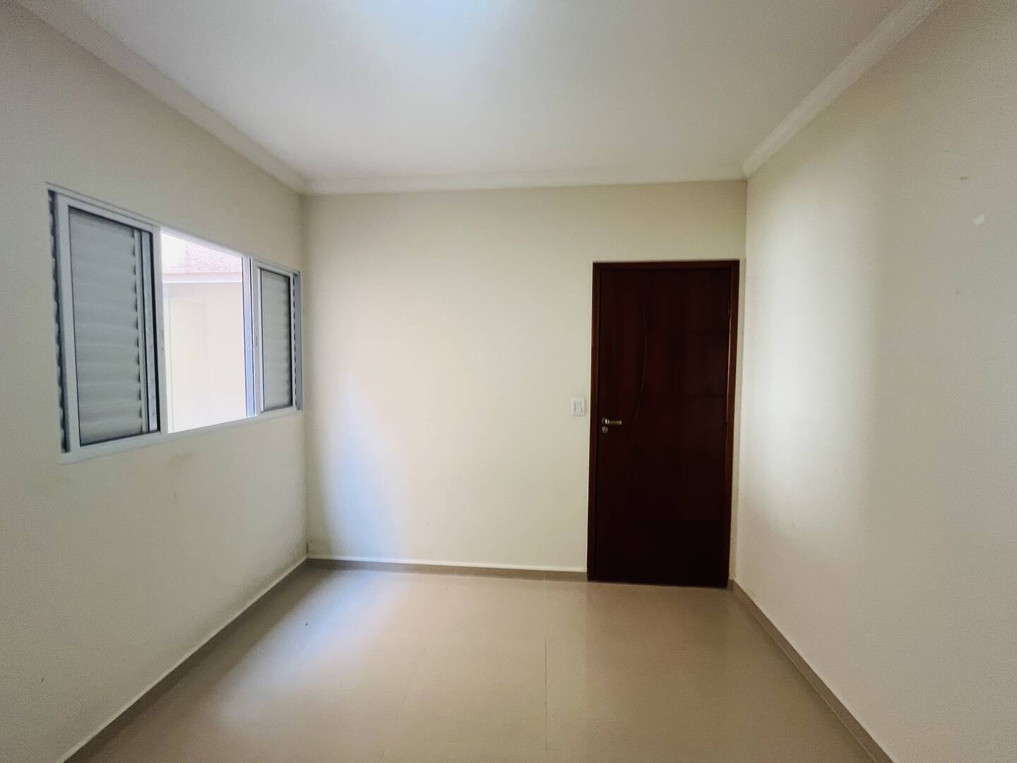 Casa à venda com 3 quartos, 150m² - Foto 12