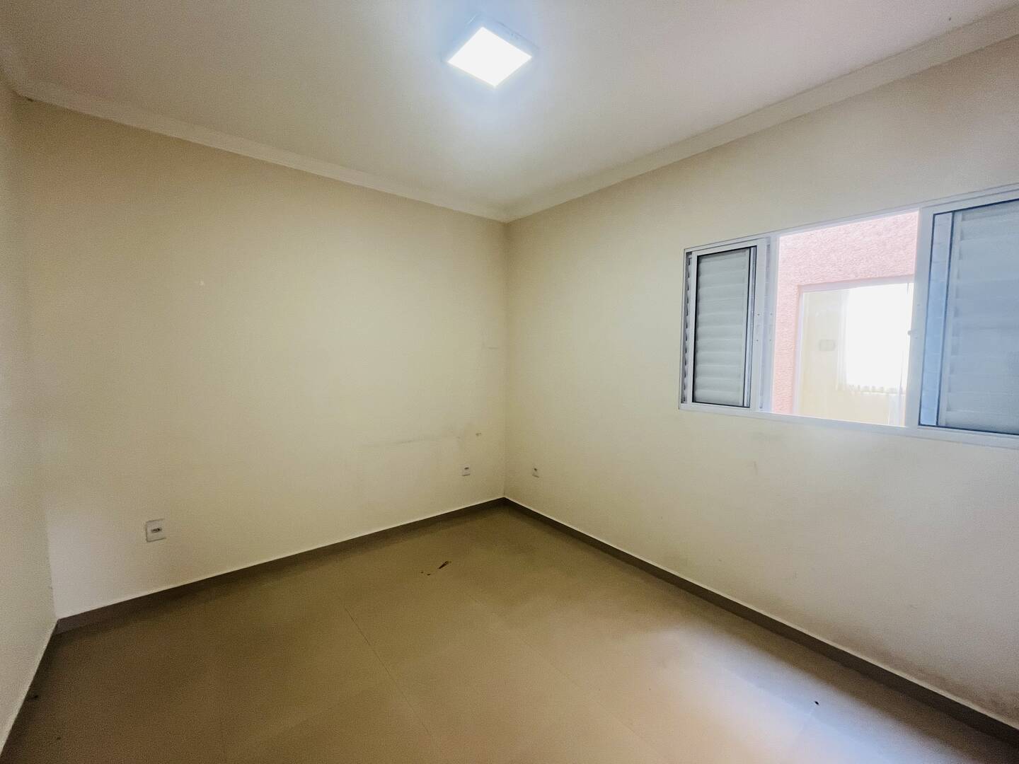 Casa à venda com 3 quartos, 150m² - Foto 17