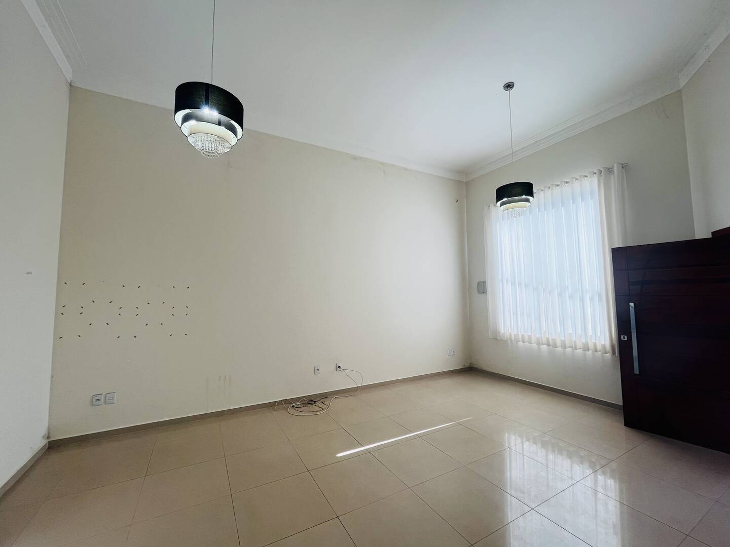 Casa à venda com 3 quartos, 150m² - Foto 3