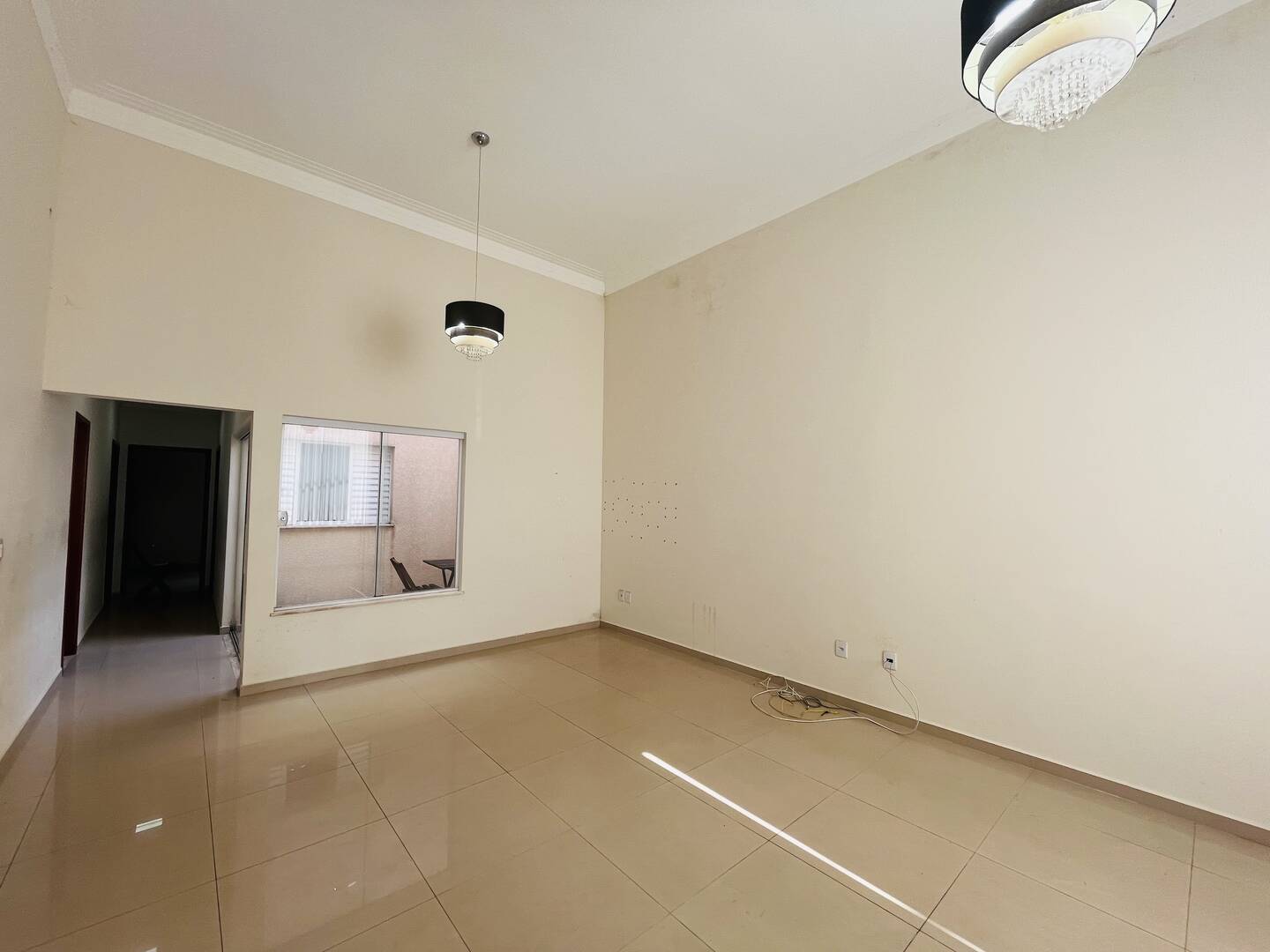 Casa à venda com 3 quartos, 150m² - Foto 4