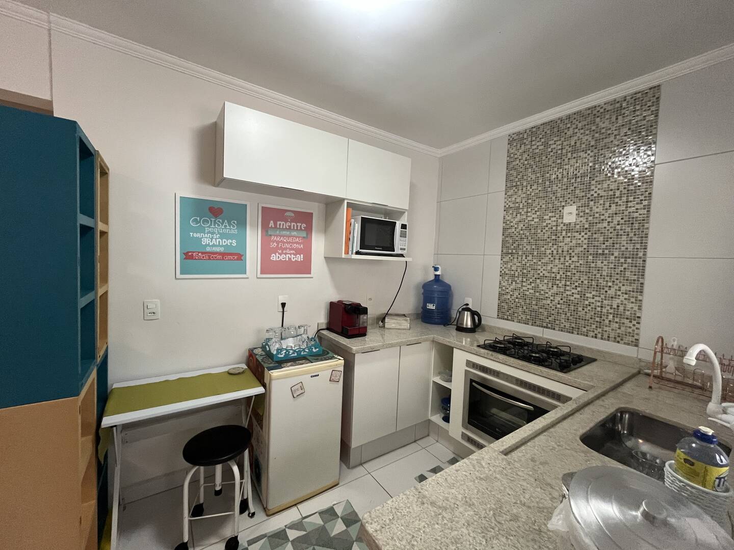 Apartamento à venda com 2 quartos, 64m² - Foto 6